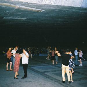 人妻裸模在线播放
